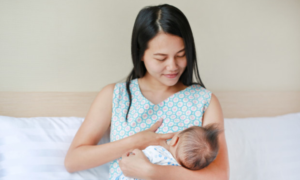 Breastfeeding Help: A Complete Guide for Young Mothers